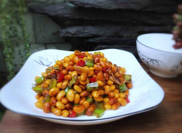 [小米辣]它是素中之荤，煮一煮拌拌就能吃，女生可以敞开吃，零负担不长胖