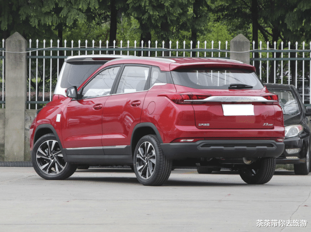 北汽|又一国产“换标车”爆红！完胜CRV，4.99万，合资车被逼上绝路