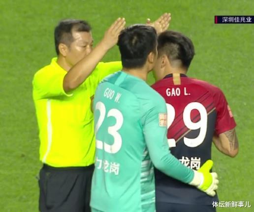 山东鲁能|输球又输人！鲁能2-1深足，徐江曝内情，郜林引热议，谁注意李霄鹏举动