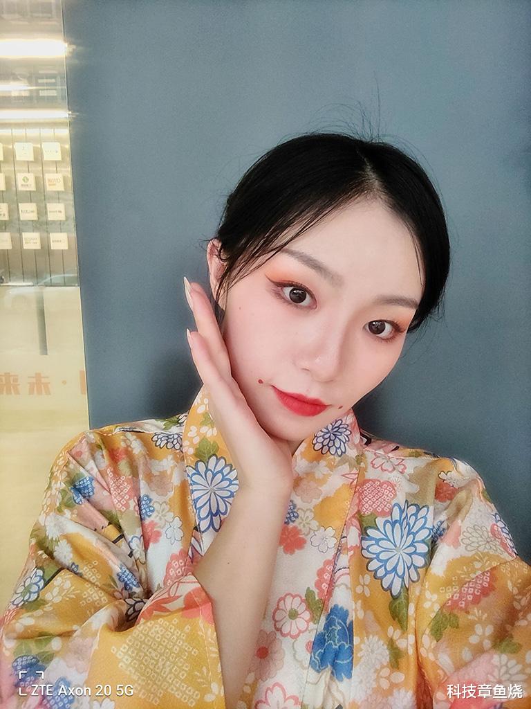 中兴|前后皆好拍，中兴Axon 20拍照使用谈