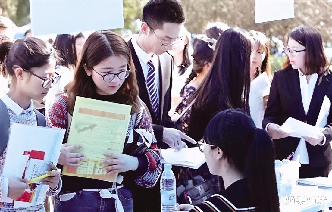 扎心|文科生和理科生差距有多大？大学毕业后就明白了，现实又扎心