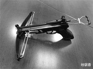 气枪▲细数民间的违法武器，专家：这三种自制武器千万别碰！