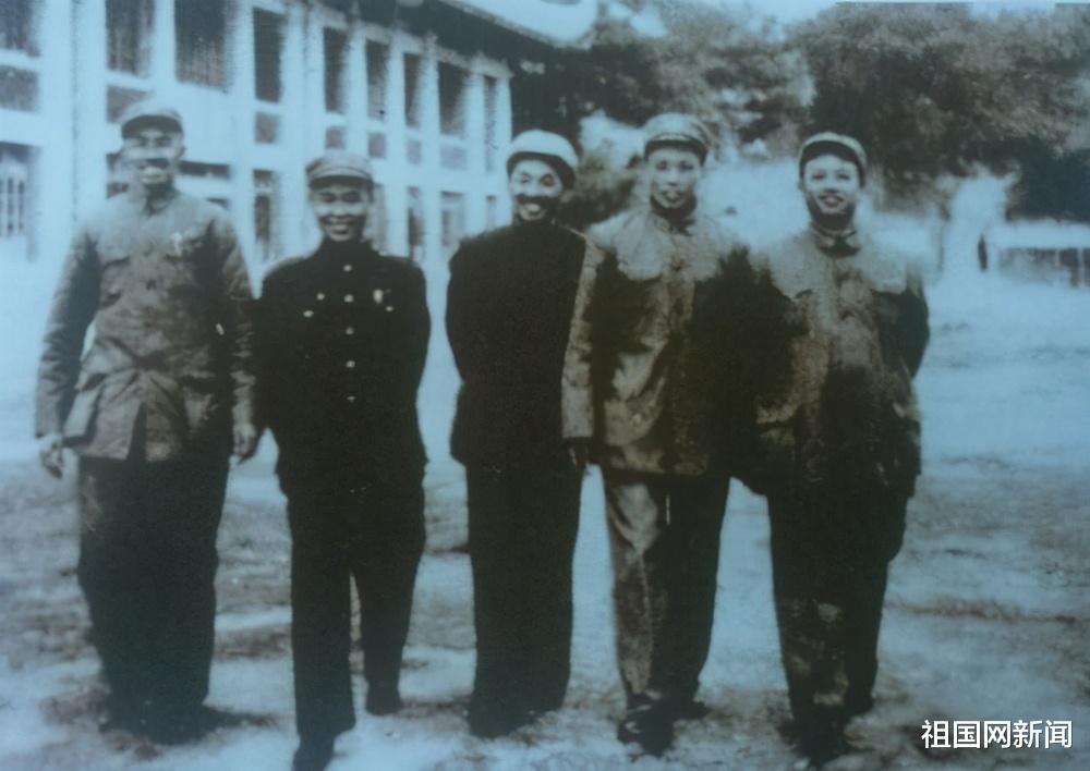 慈禧太后|开国上将韦国清：从农民自卫军战士到全国政协副主席