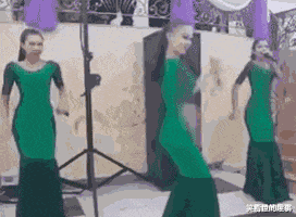 『程序员』“公司新来的女程序员，请问这是什么级别的？哈哈哈！”