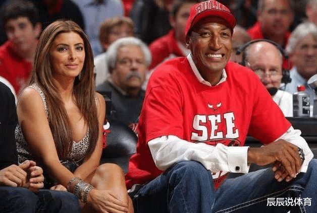 [斯科蒂·皮蓬]乔丹第一次退役，独自带队的皮蓬，究竟是什么级别？