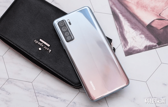 『华为荣耀』华为nova7se与荣耀30s详细参数对比，2399你到底选谁呢？