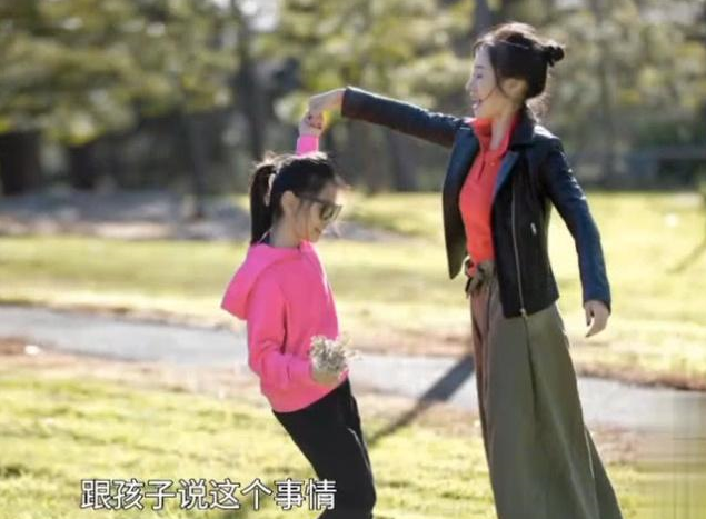 刘敏涛|她是刘敏涛女儿,妈妈为了她不生二胎,她与富豪爸爸7年未相见