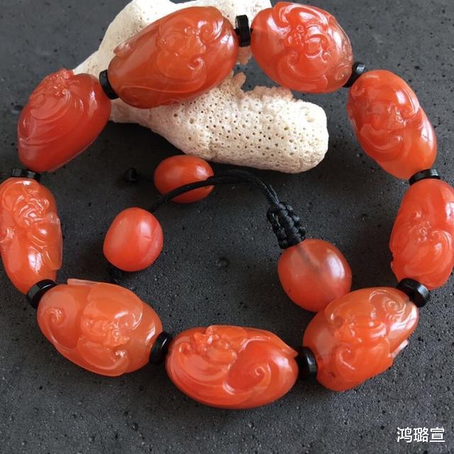 南红玛瑙|南红玛瑙“优劣”难辨？错！用这招一眼就能辨“好坏”