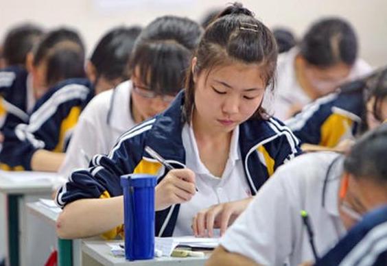 教师|一位教师的自白：我为什么不愿教穷人家的小孩？