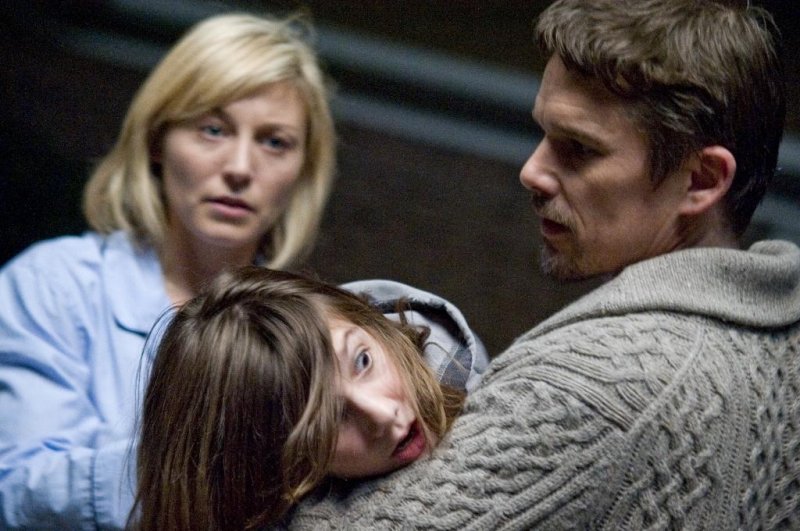 凶兆|心跳加快速度！《凶兆》荣获史上最牛的骇人恐怖片