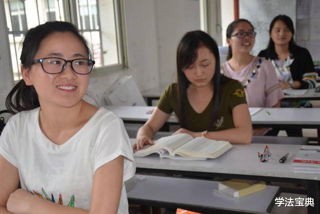 @考重点大学到底有多难?大一学长:3个难关个个都不好过