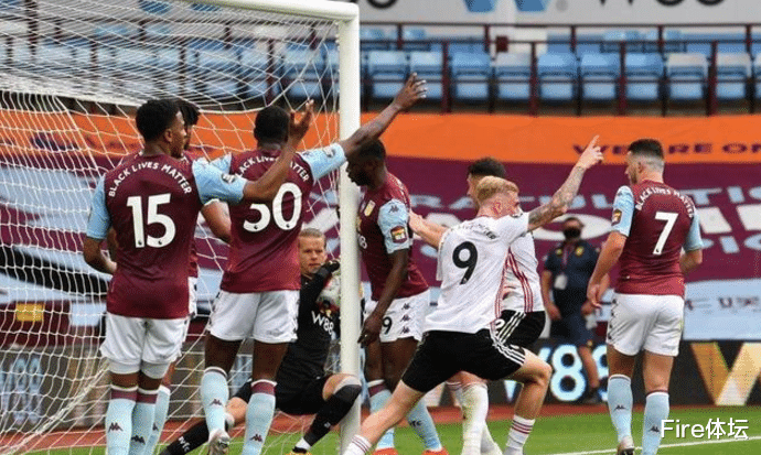 「英超」英超争四一夜之间变天，头号黑马“意外掉队”，曼联隔空收大礼