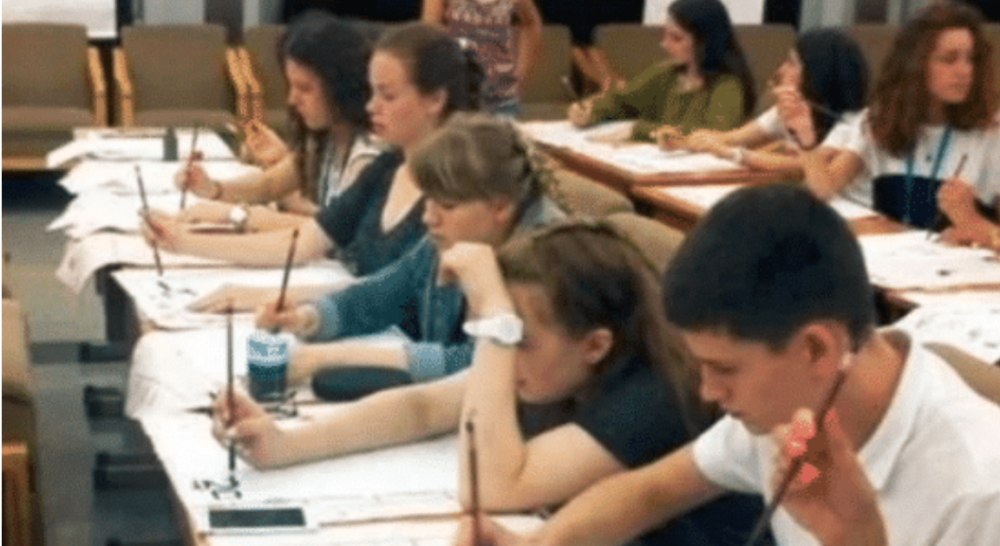 『俄罗斯』汉语正式被俄罗斯列入高考，可是当看到题目之后，我怕不是个假的中国人