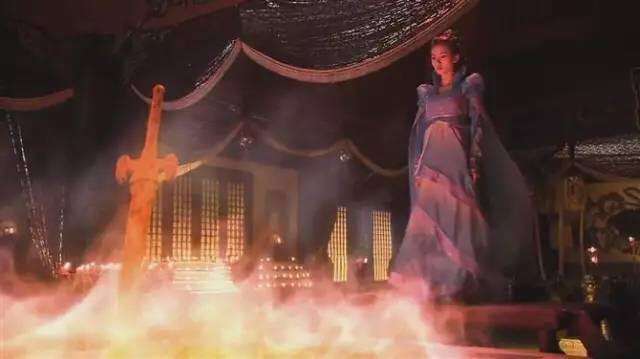 古人智慧@铸剑师为了锻造宝剑,让活人跳进熔炉?你以为是傻 ,原来作用很大