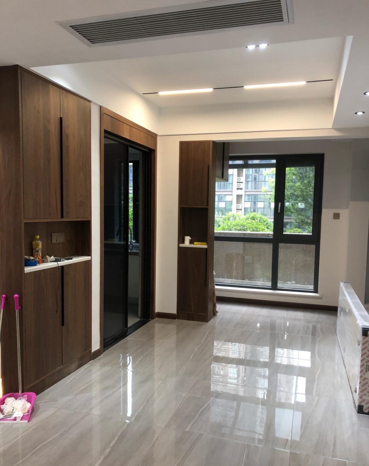 ▲装修太累了，110平历时八个月硬装完工，还没家具就很漂亮，晒晒