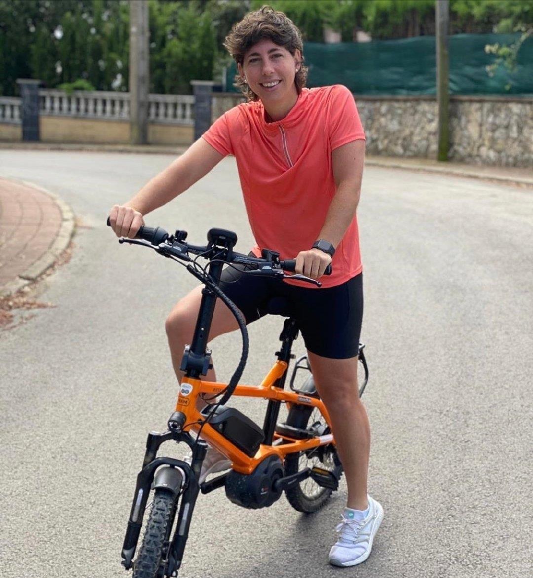 「」网球界的美女选手们都在干嘛？有人春游，有人钓鱼，还有人在带娃