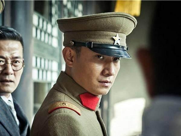 「张学良」为什么张学良恢复人身自由后,首先去了美国而不是回东北老家