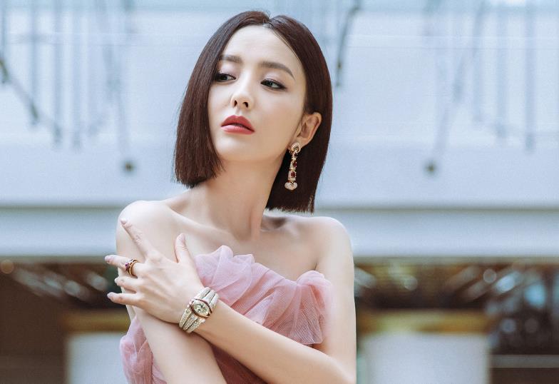 童瑶|原来她才是“顾佳”的原定演员，比童瑶颜值高，但气场不足！