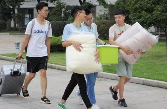 高校|高校开学时间陆续公布，今年大一新生，即将迎来3大改革