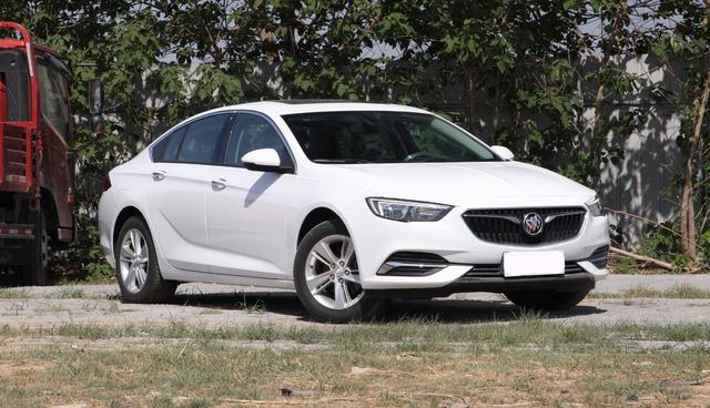 大众迈腾▲5款热门合资中型车降价大汇总，迈腾优惠近2万，君威狂甩近4万！