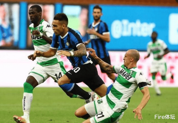 国际米兰@疯狂3-3！意甲夺冠热门惨遭鱼腩逼入绝境，两回合被对手狂灌6球