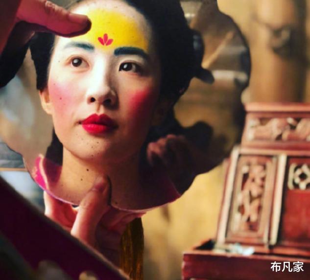 花木兰|花木兰妆“丑的离奇”引全民效仿？“花钿额黄妆”明明美的惊艳！