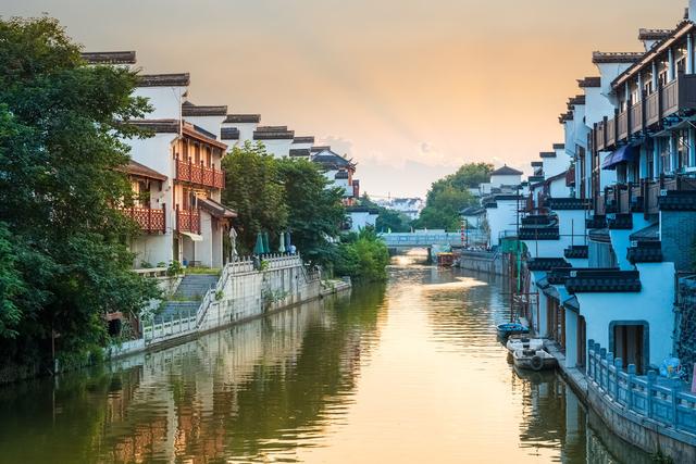 「直辖市」我国首个被撤销的直辖市，如今仍媲美北上广，旅游度假好去处