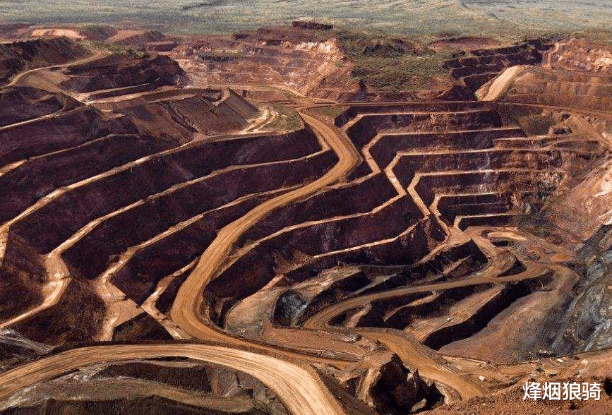 洛马|这次终于知道疼了，蓬佩奥罕见低头服软，希望中国可以重新考虑