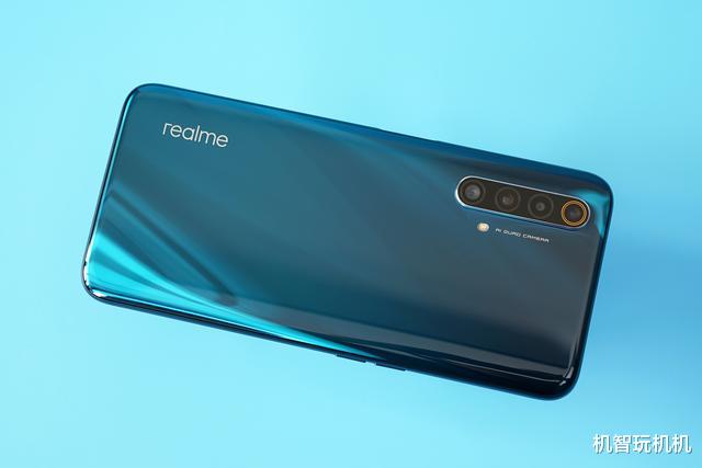 |首发120W快充国产手机来了:15分钟充满四千毫安大电池!