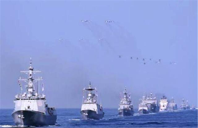 [日本]日本最害怕的不是辽宁舰，而是另一艘中国巨舰，舰名令其胆寒！