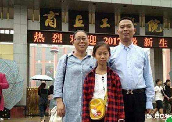 |张易文:9岁高考,13岁上大专,她如今的现状,揭开神童的遮羞布