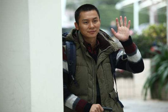 李晨|42岁的他让观众“恨铁不成钢”，仅靠综艺续命，终究是强弩之末