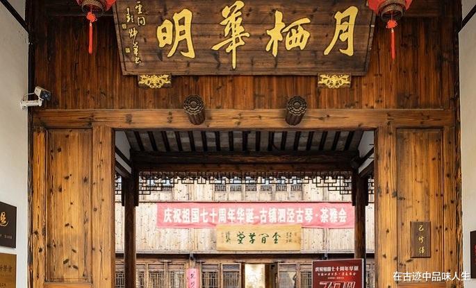 ：转型中的上海千年古镇，极具江南水乡民居风貌，门票免费游客不多