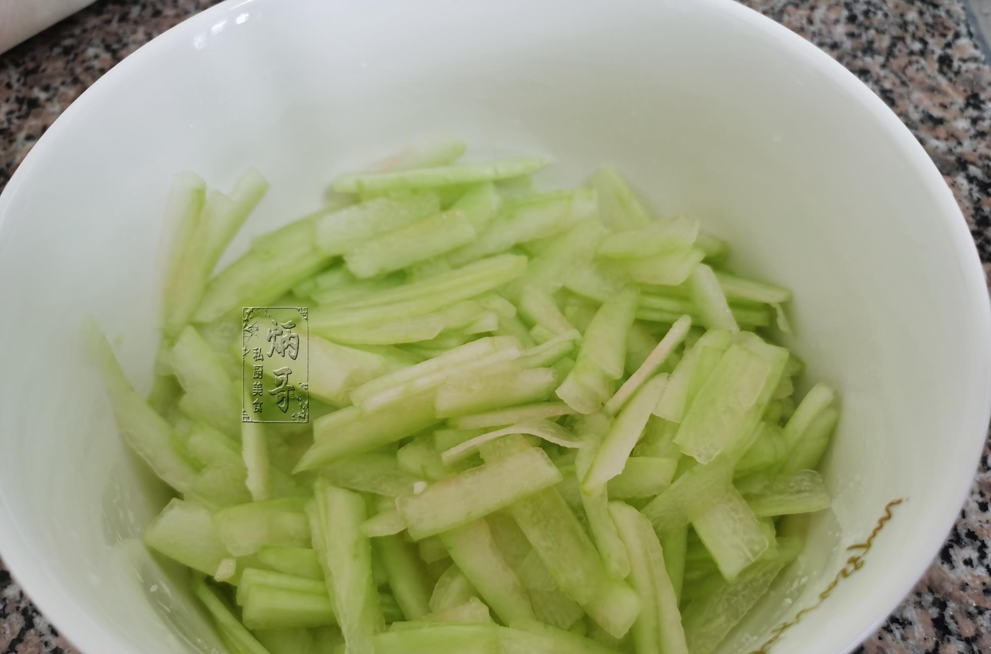 #西瓜#夏天，吃葡萄吃西瓜，都不如吃它，利尿、润肠通便瘦肚子，还好吃