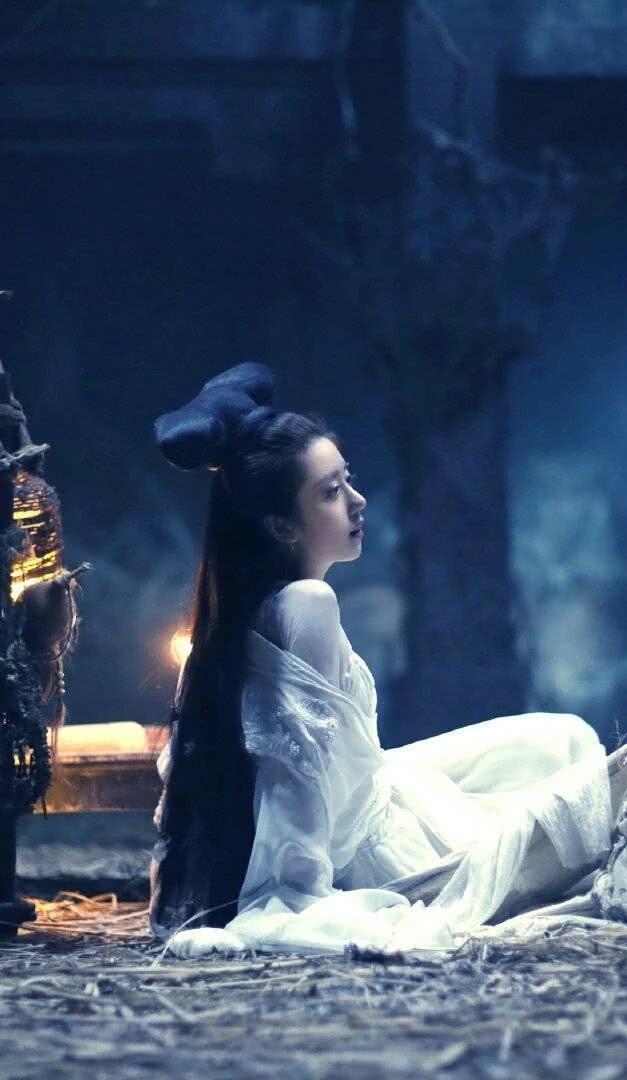 『郑爽』新版《倩女幽魂》完全复制王祖贤版，目测郑爽版又被拍死在沙滩了