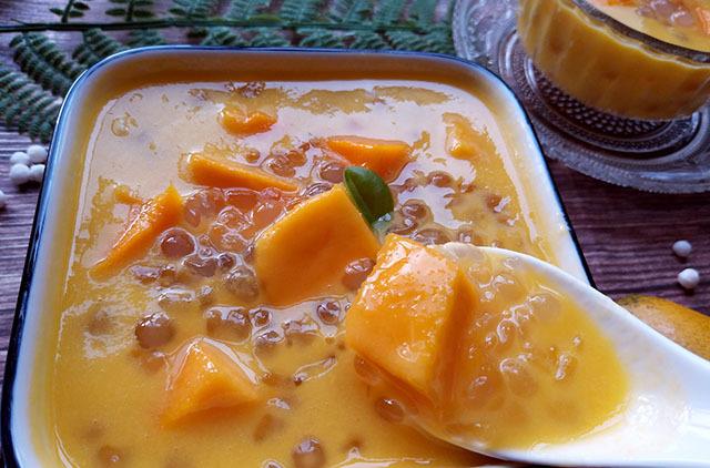 奶茶@夏天到了，家人就馋这甜品，煮一煮搅一搅，比奶茶香浓好喝