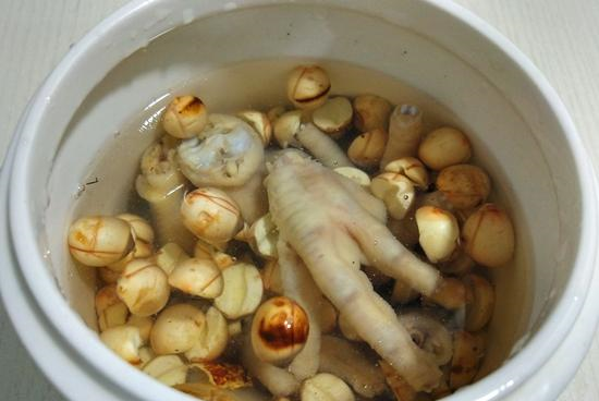 莲子|立秋将至,迷上了这碗汤,养血安神,比老鸭汤还好喝