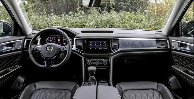 『大众途昂』30万提了辆汉兰达，2个月后再开朋友途昂，车主：对比后差距明显