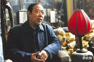 李砍柴|贾平凹酒量惊人，成名以后有钱买茅台，为何父亲没喝上一口