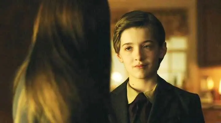 「朱莉」容易上头的11部硬核恐怖电影，给你下下饭！