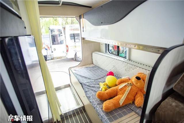 『房车』预算10来万能买啥样的房车？这3款适合2-4人使用，动力空间都不差