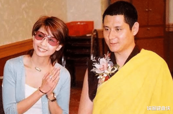 关淑怡■她是谭咏麟最佳拍档，曾让曾志伟为她背锅，今48岁恋上26岁小鲜肉