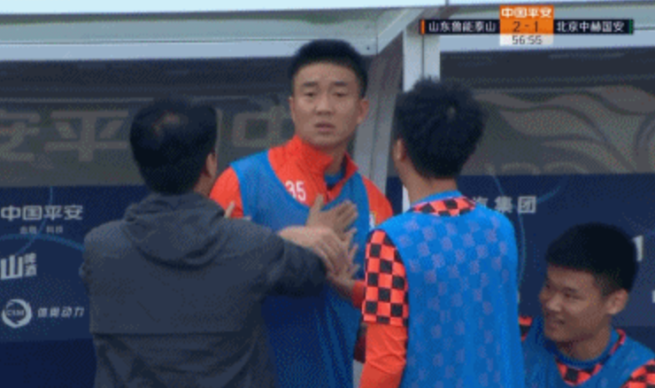 戴琳|太暴躁了!戴琳替补席怒骂裁判,口型曝光脏话,全是不能播的