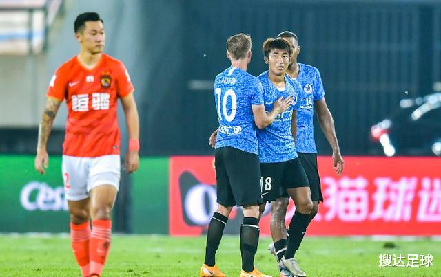 绝杀|中超昨晚再现停球5米远！20岁小将差点一战成名：91分钟打丢绝杀球