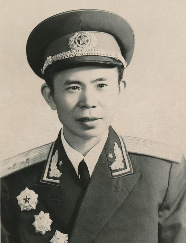 八路军|他红军时是师长、八路军是旅长,东北解放时还是师长,他是哪一位