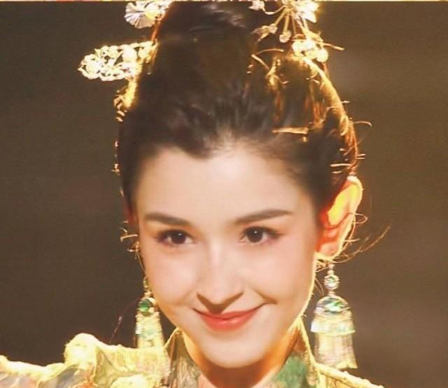 哈尼克孜插足陈赫婚姻,还被大佬玩蜡烛烧伤进医院?