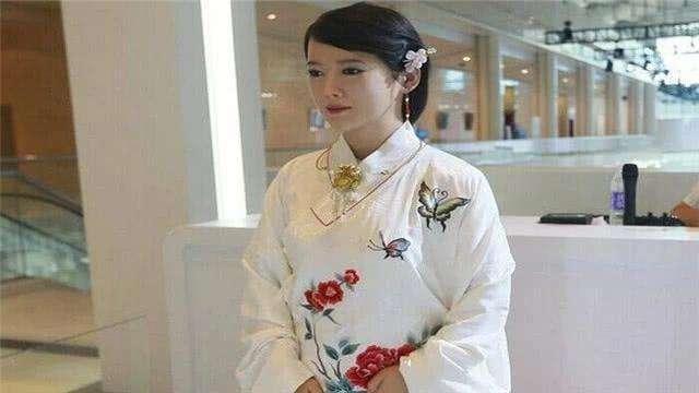 机器人|女性机器人受资本“追捧”？投资人道出答案：触感、功能比真人强