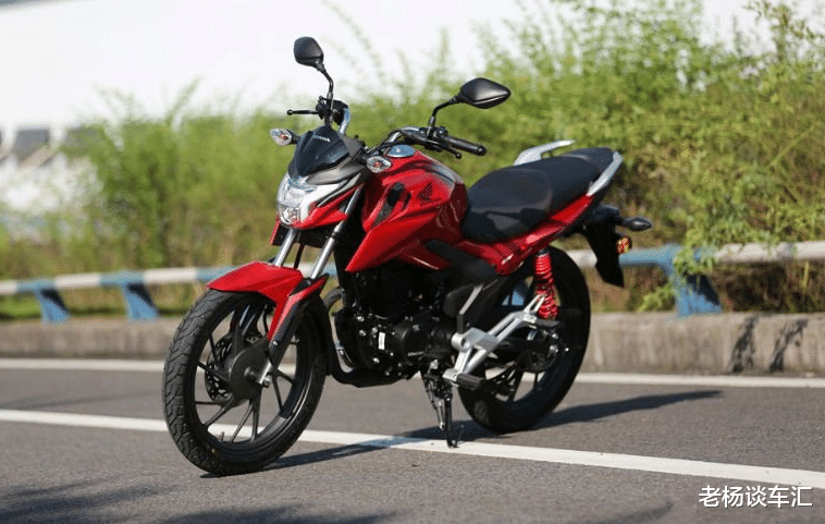 本田奥德赛|售价不足9千的本田代步街车，单缸风冷+FI电喷，可续航400km