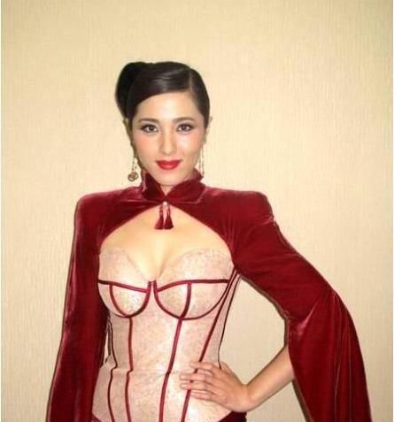 【曾黎】她曾被称“最美女鬼”，三任男友皆成为影帝，“旺夫属性”堪称一绝