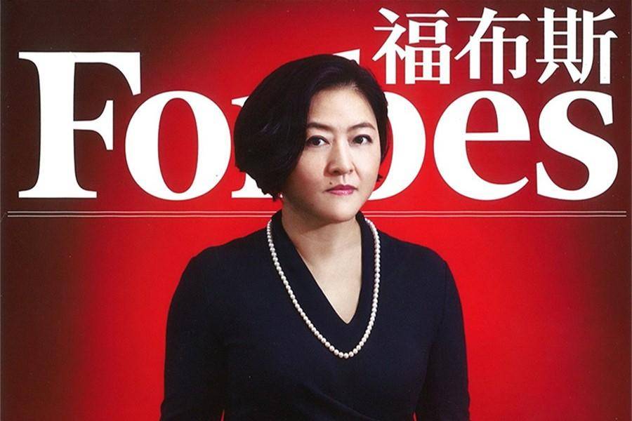刘强东|刘强东的贵人不少，小马哥在列，奶茶妹妹也是其一？